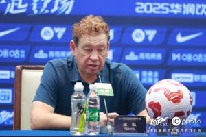 斯卢茨基：今天我们完全掌控了场上局势，今年争冠队数量明显增加