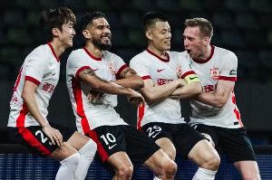 亚泰本场期望进球值为0.5，上次期望进球值更低时赢球是2016年